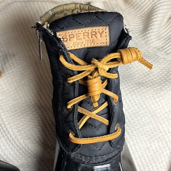 Sperry Saltwater Black Duck Boot Tain Boot - Picture 2 of 4